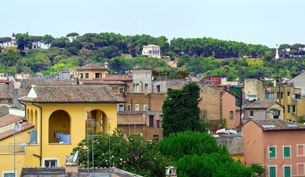 Finestra Su Trastevere - Guest House Rom Exterior foto