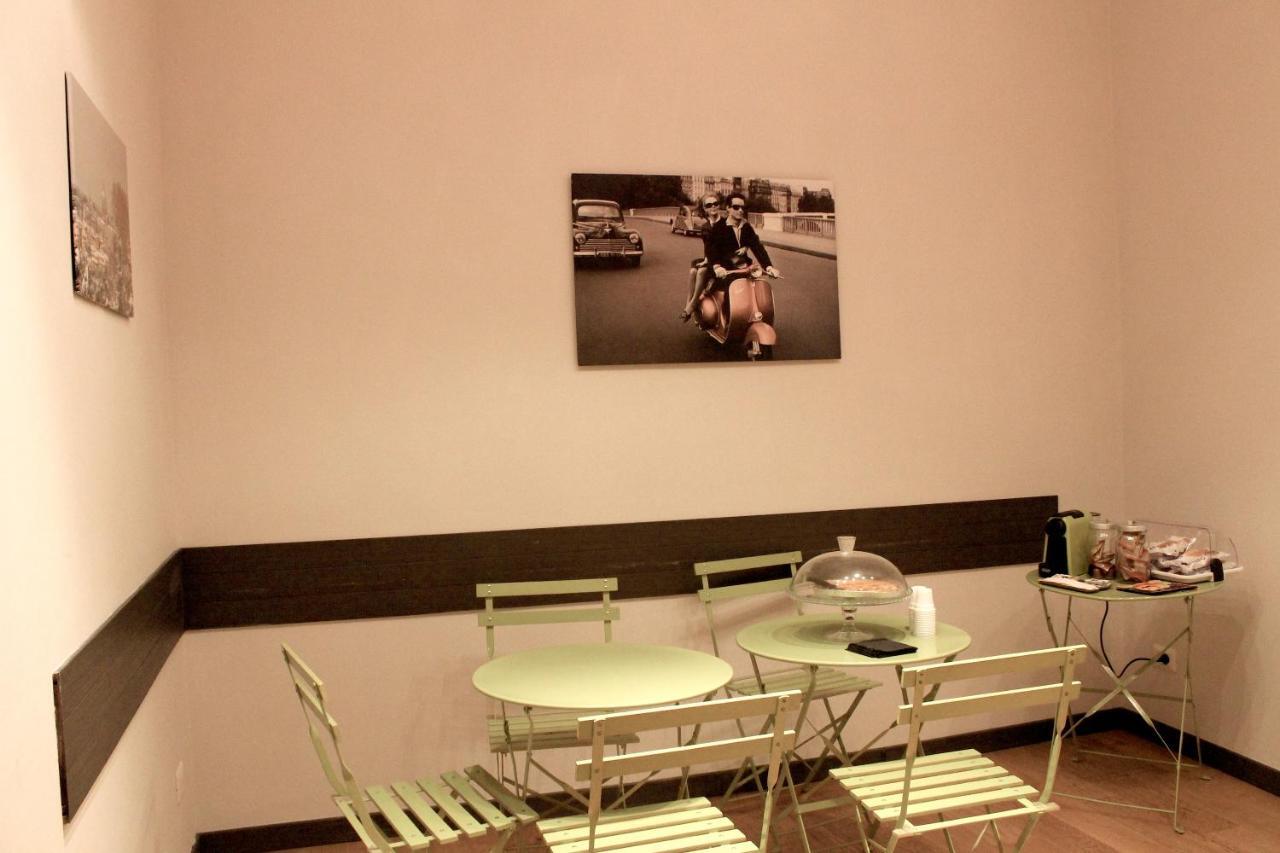 Finestra Su Trastevere - Guest House Rom Exterior foto